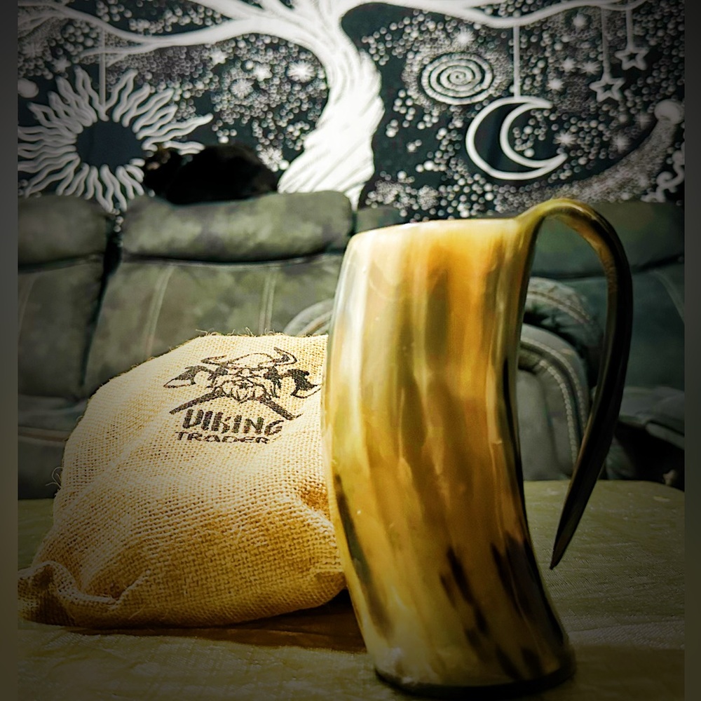 Viking Drinking Horn Mug - Picture 2 of 13